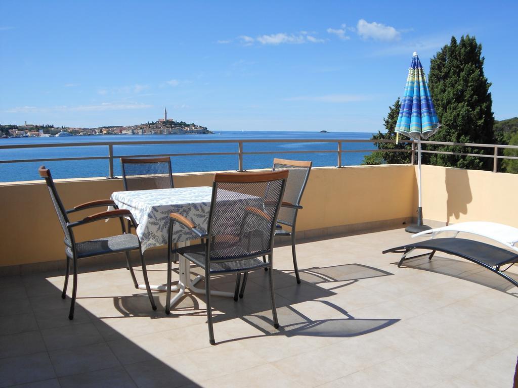 Stella Mare Apartments Rovinj Rum bild