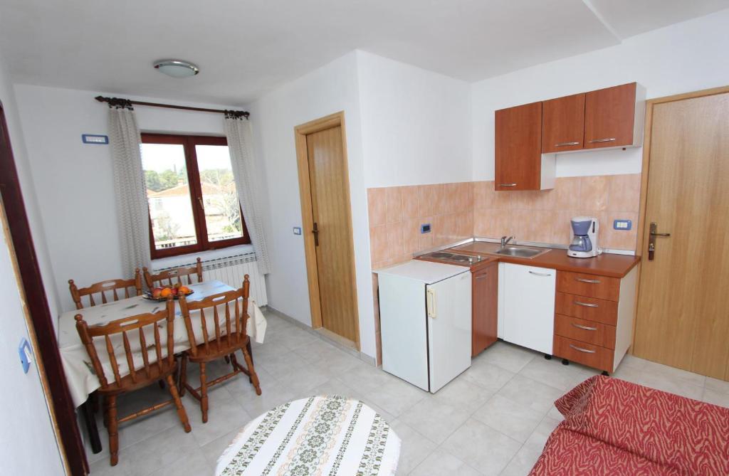 Stella Mare Apartments Rovinj Rum bild